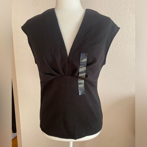 Banana Republic Blouse - Picture 1 of 4